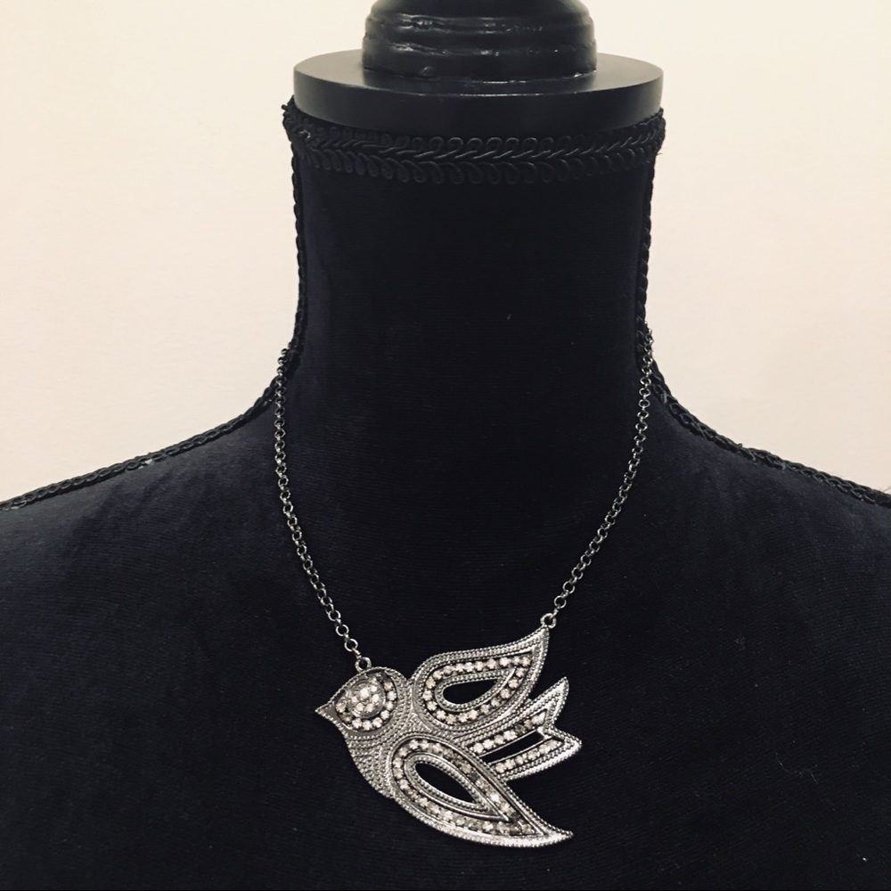 Bird necklace